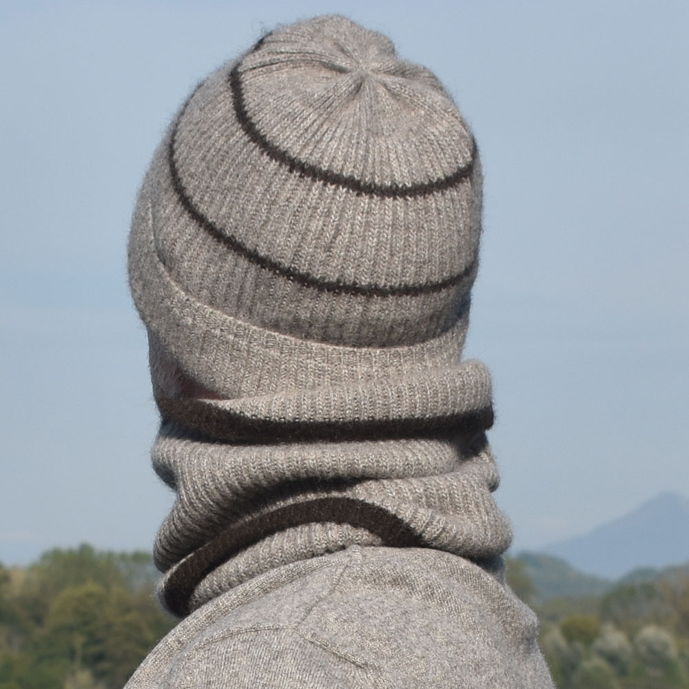 Cap et cache cou artisanaux fabriqués à la main pur laine. – SOUKLWEB